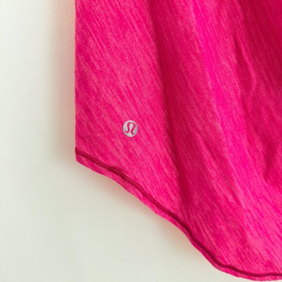 LULULEMON Wild Tank 8 Heather Jeweled Magenta Animal Print Attached Bra EUC B79 - Picture 4 of 6